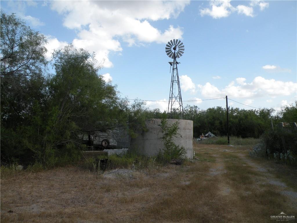 0 Fm 1017 Highway Hebbronville, TX 78361 - Photo 7 of 20 a view of a outdoor space