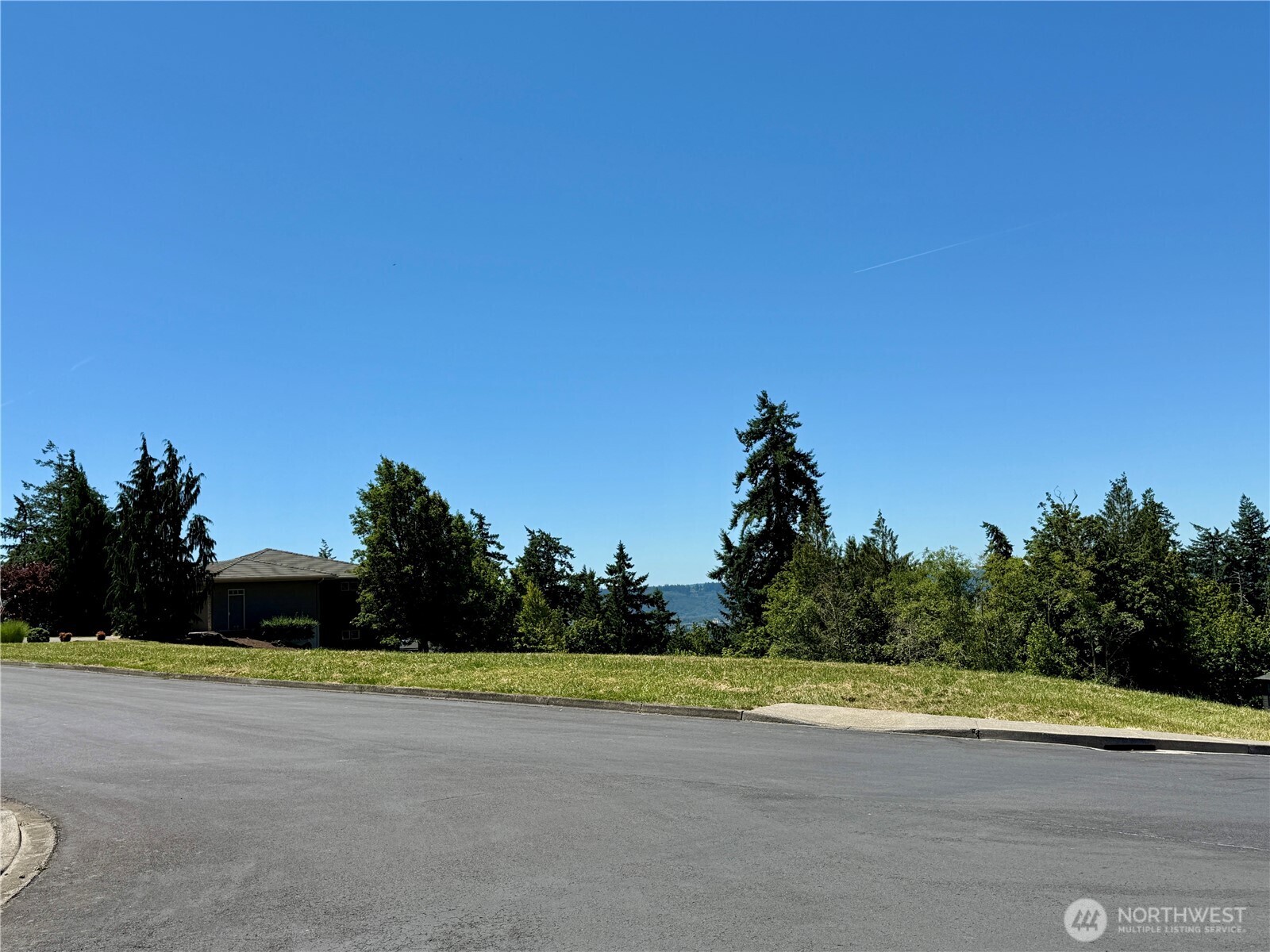 2 Center Court Longview, WA 98632 - Photo 9 of 23 Gallery Image 9