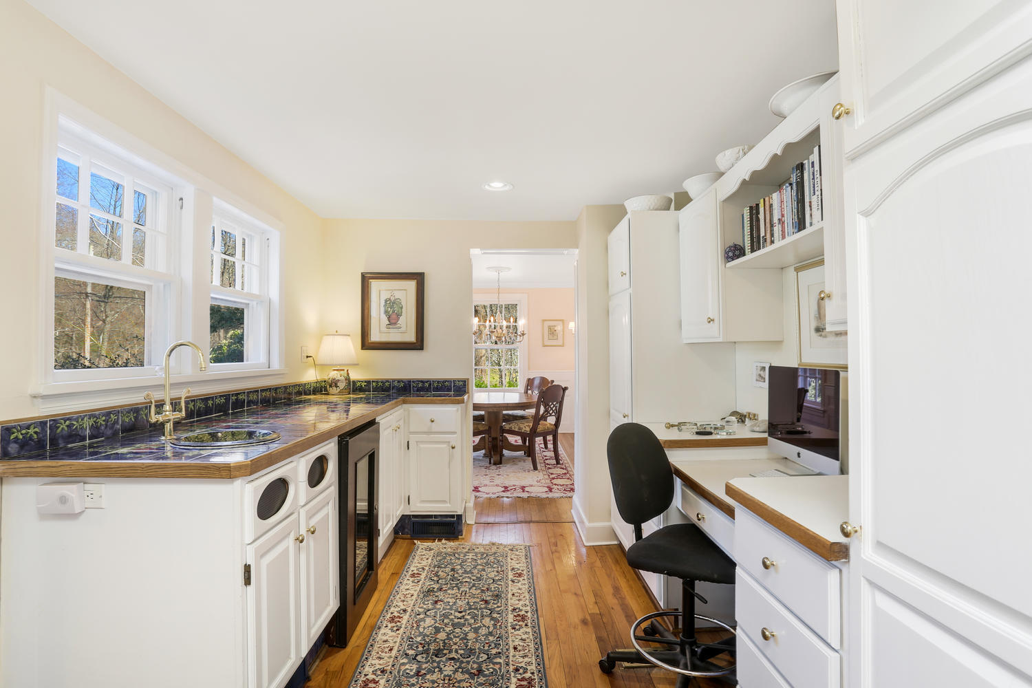 201 Mill Road New Canaan, CT 06840 - Photo 13 of 27 201 Mill Rd New Canaan CT-large-015-15-0