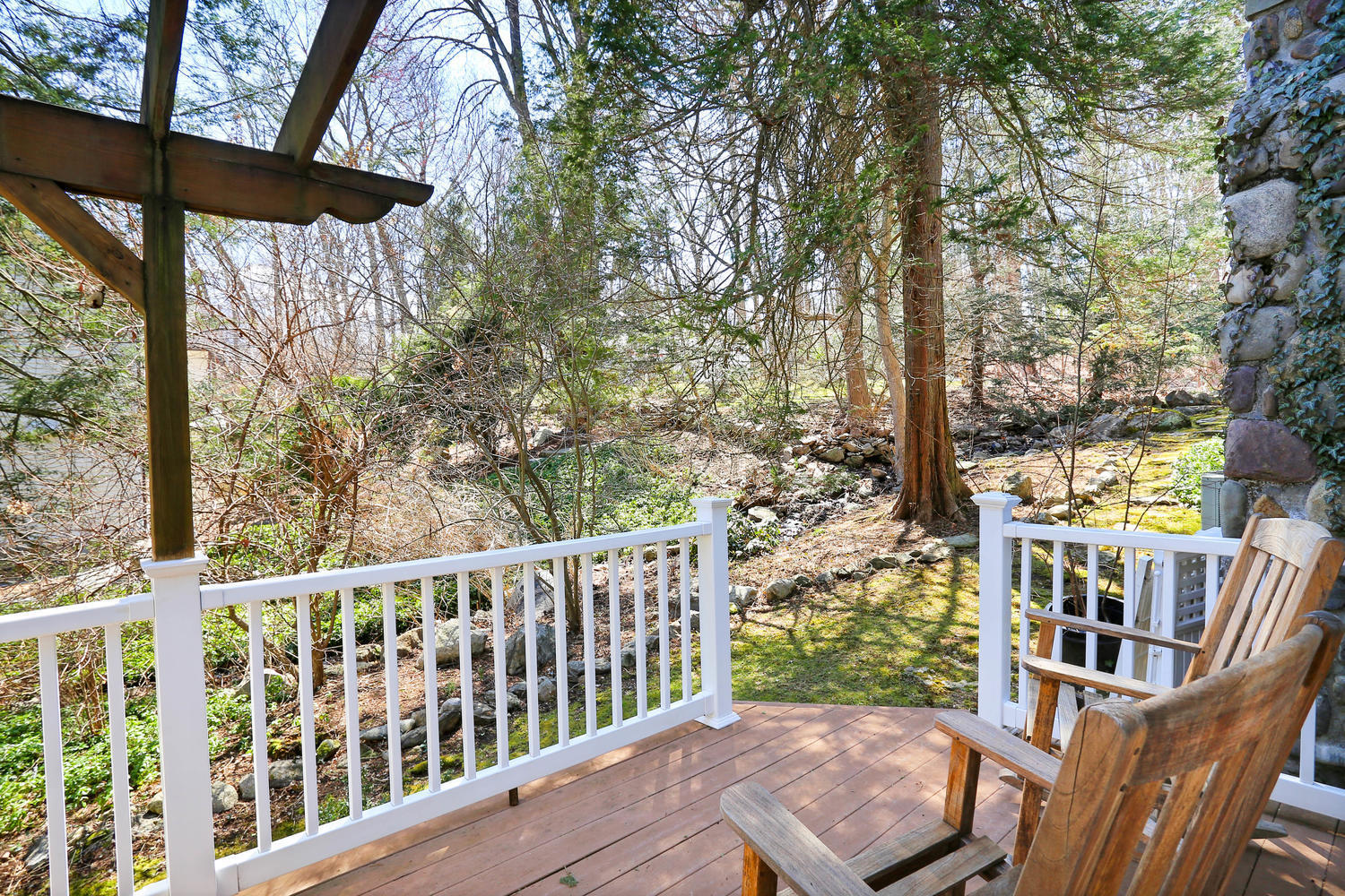 201 Mill Road New Canaan, CT 06840 - Photo 23 of 27 201 Mill Rd New Canaan CT-large-043-44-0