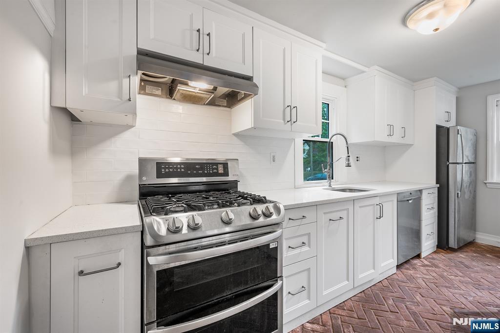 1187 Sussex Road Teaneck, NJ 07666 - Photo 13 of 36 Gallery Image 13