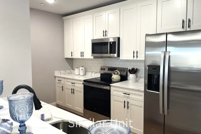 $3,100 | 303 Dunbar Street, Unit 202, Manchester, NH 03103