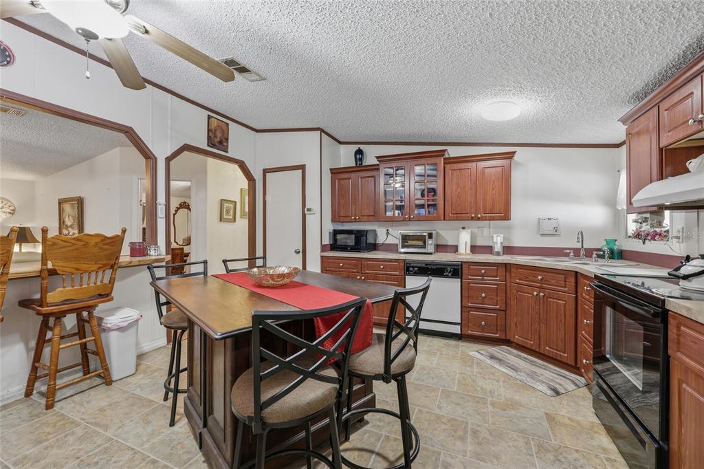 1131 Southwest 166th Street Newberry, FL 32669 - Photo 14 of 30