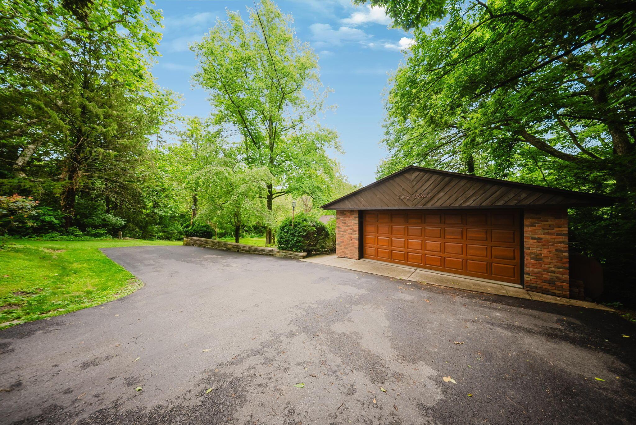 8015 Riverside Drive Dublin, OH 43016 - Photo 42 of 54 60-B.G. - 8015 Riverside Dr, Dublin-60