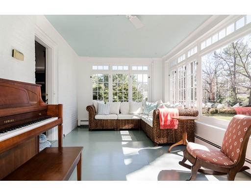 53 Cypress Road Wellesley, MA 02481 - Photo 13 of 30