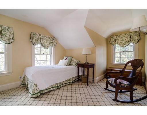 53 Cypress Road Wellesley, MA 02481 - Photo 22 of 30