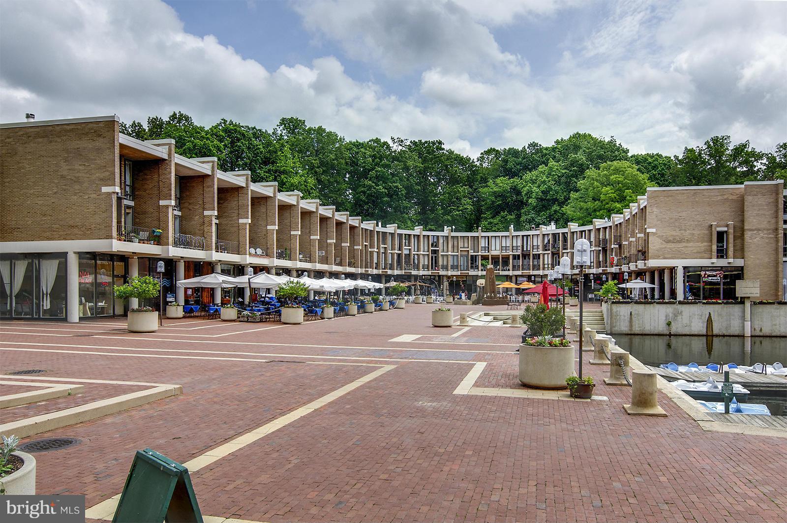 11232 Chestnut Grove Square, Unit 133 Reston, VA 20190 - Photo 26 of 29 Lake Anne