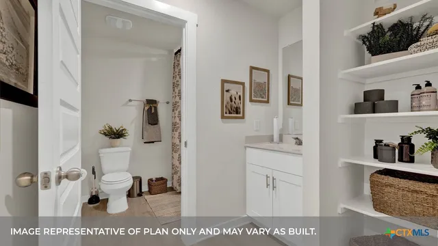 $437,990 | 484 Kolbo Crossing Drive, Lockhart, TX 78644