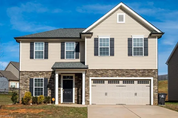 $377,500 | 5180 Sedge Hollow Drive, Kernersville, NC 27284