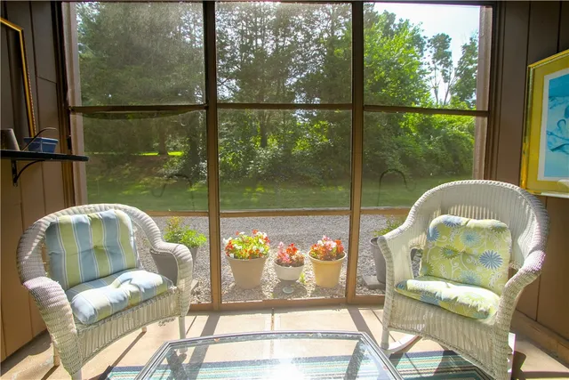 $239,900 | 196 Old River Road, Unit 137, Lincoln, RI 02865