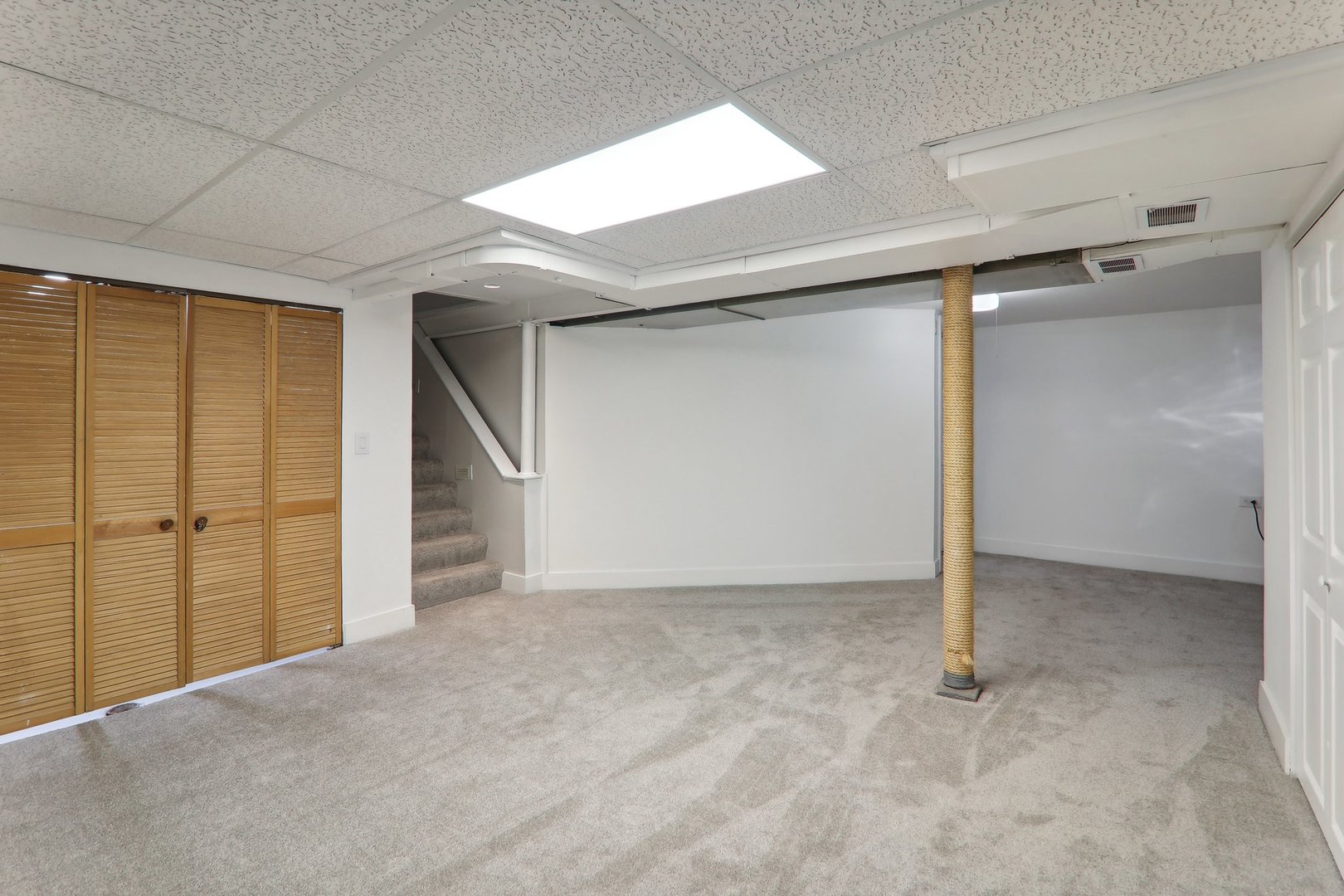 516 North Maple Street Mount Prospect, IL 60056 - Photo 23 of 35 Gallery Image 23