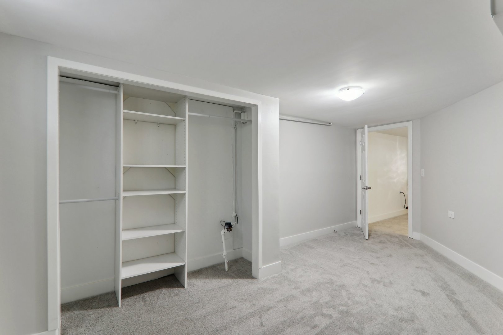 516 North Maple Street Mount Prospect, IL 60056 - Photo 24 of 35 Gallery Image 24