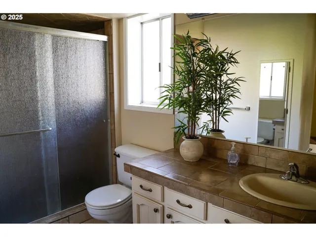 $579,000 | 3676 Princeton Way, Medford, OR 97504