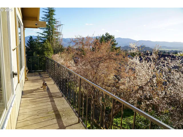 $579,000 | 3676 Princeton Way, Medford, OR 97504