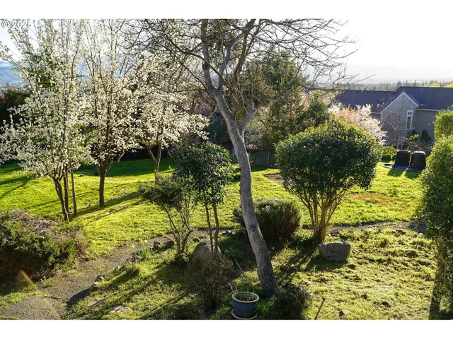 $579,000 | 3676 Princeton Way, Medford, OR 97504