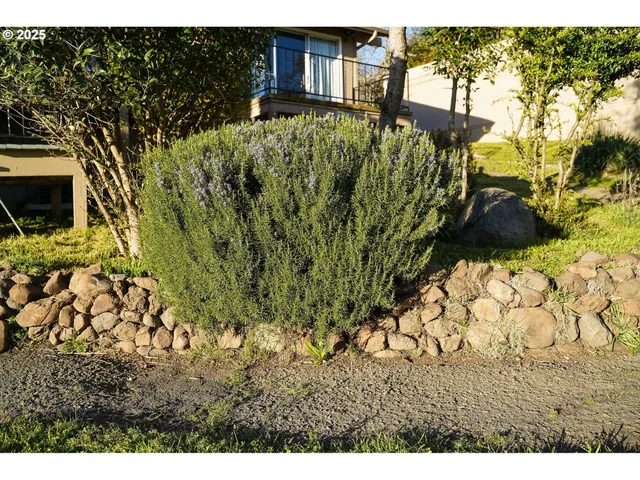 $579,000 | 3676 Princeton Way, Medford, OR 97504