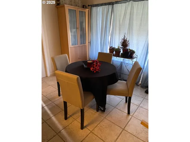 $579,000 | 3676 Princeton Way, Medford, OR 97504