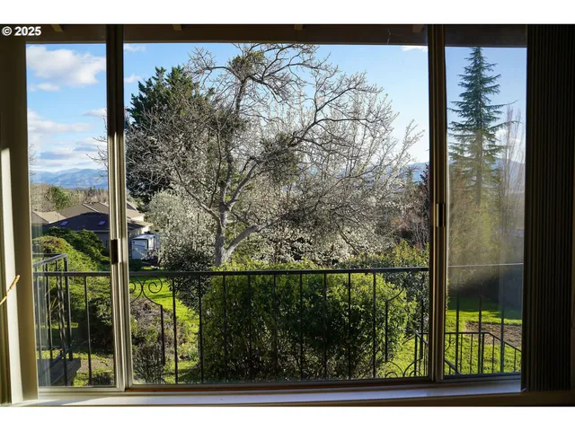 $579,000 | 3676 Princeton Way, Medford, OR 97504