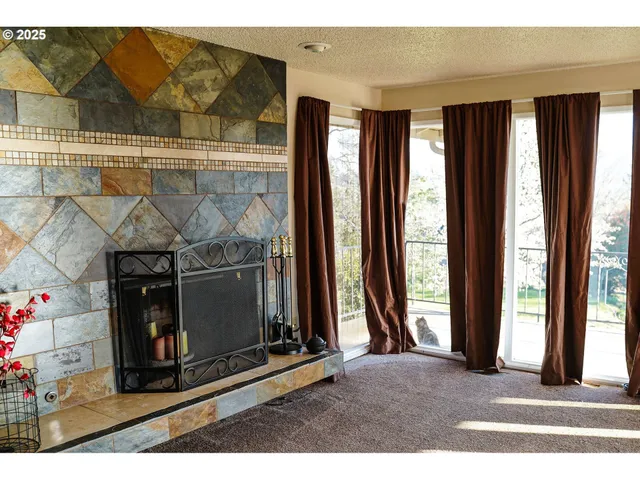 $579,000 | 3676 Princeton Way, Medford, OR 97504