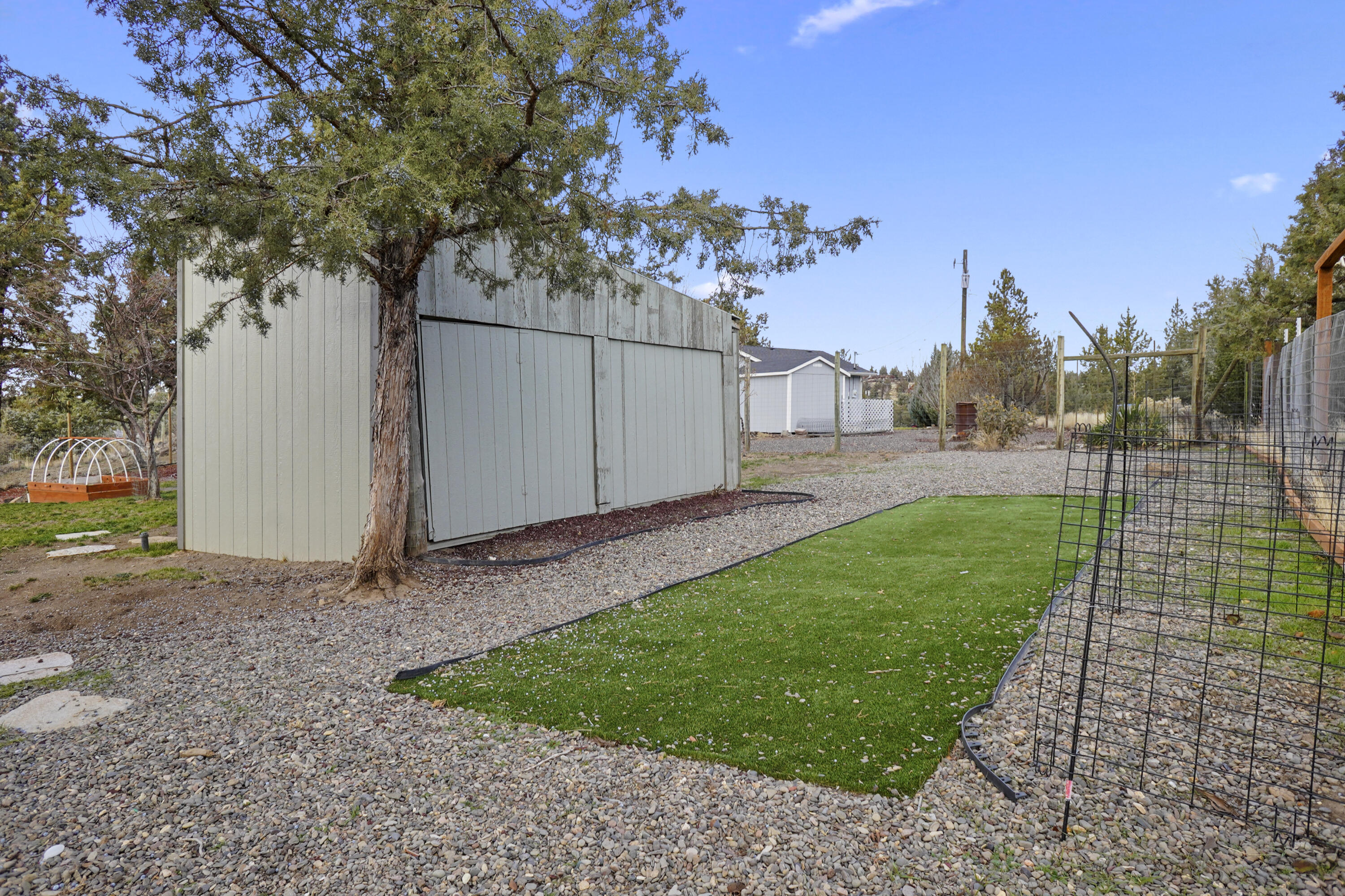 8736 Southwest Shad Road Terrebonne, OR 97760 - Photo 32 of 34 32