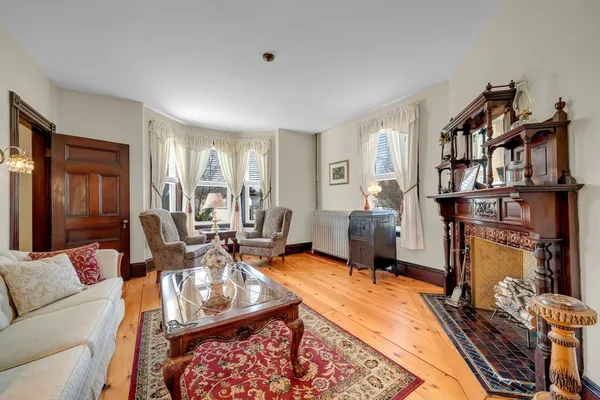 $1,175,000 | 59 Washington Street, Ipswich, MA 01938
