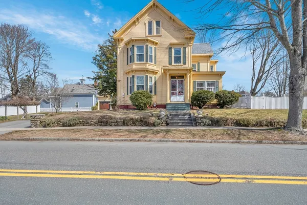 $1,175,000 | 59 Washington Street, Ipswich, MA 01938