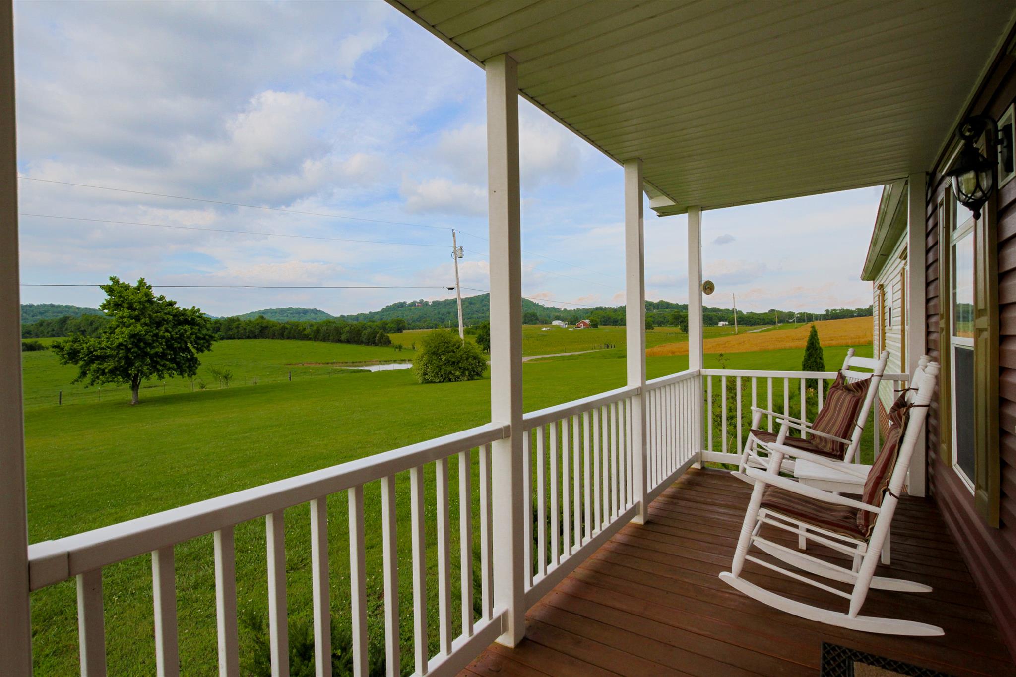 722 Governor Hall Road Castalian Springs, TN 37031 - Photo 1 of 28 Gallery Image 1