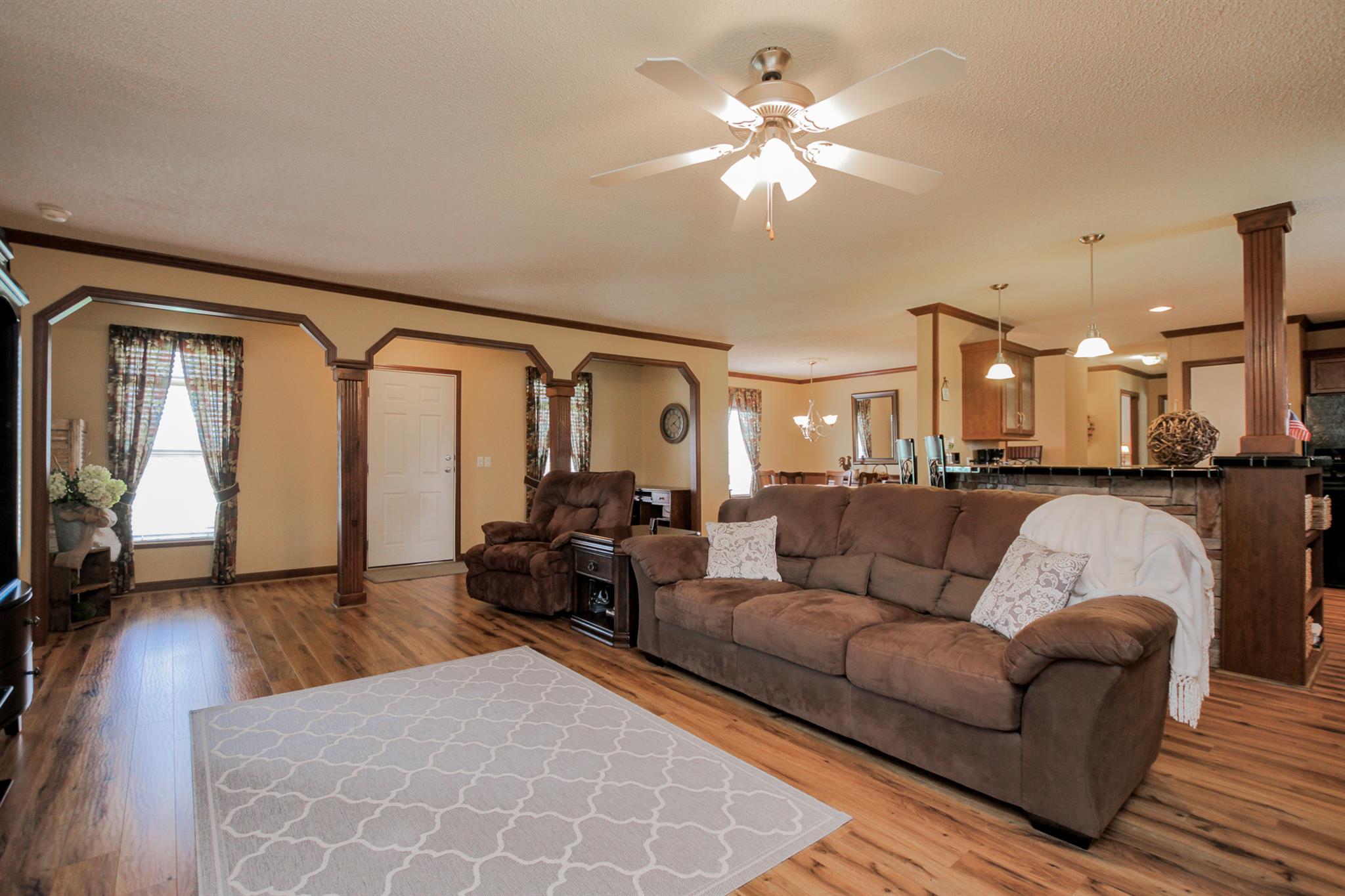 722 Governor Hall Road Castalian Springs, TN 37031 - Photo 4 of 28 Gallery Image 4