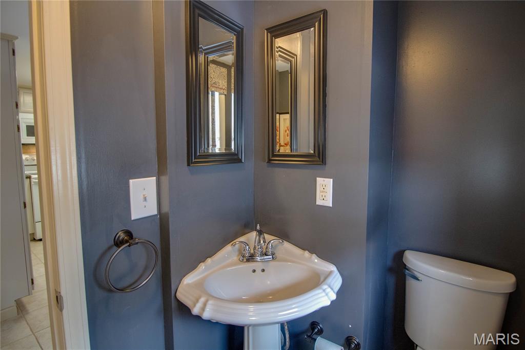 612 East 4th Street Alton, IL 62002 - Photo 19 of 35