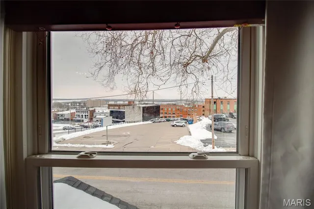 $149,900 | 612 East 4th Street, Alton, IL 62002