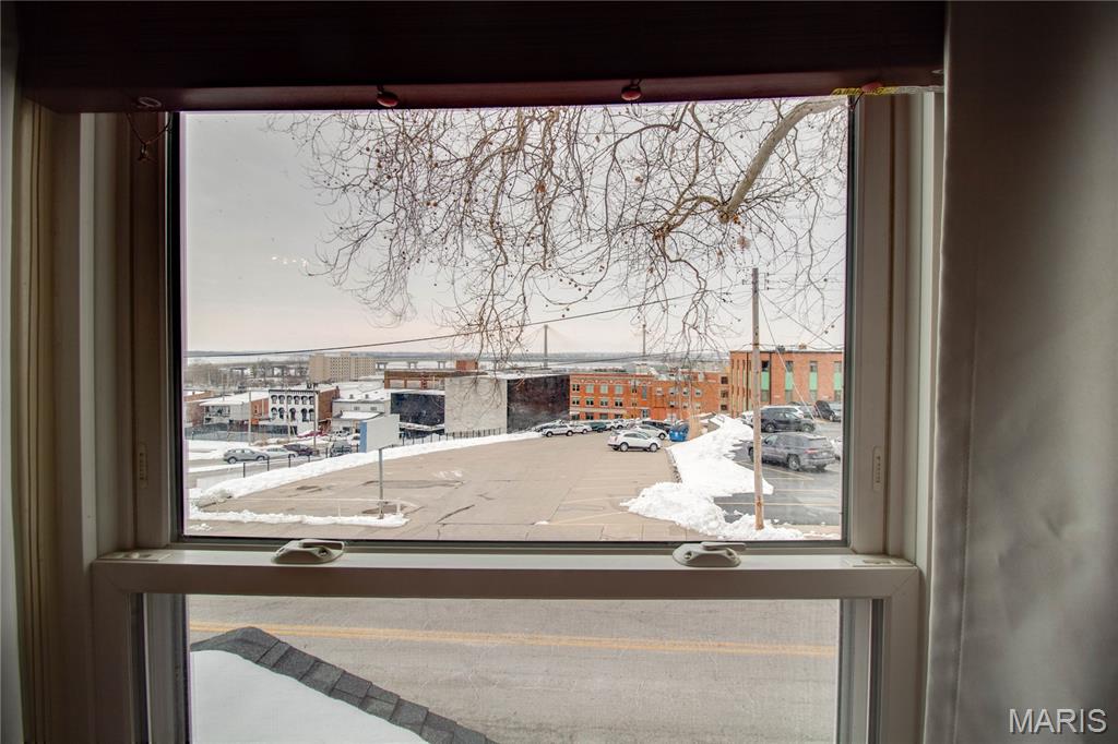 612 East 4th Street Alton, IL 62002 - Photo 24 of 35