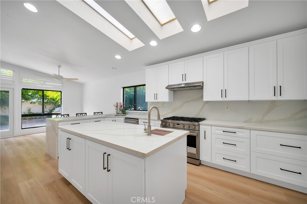32701 Via Palacio Rancho Palos Verdes, CA 90275 - Photo 19 of 70