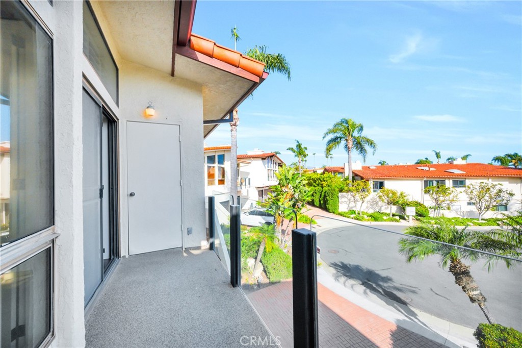 32701 Via Palacio Rancho Palos Verdes, CA 90275 - Photo 33 of 70