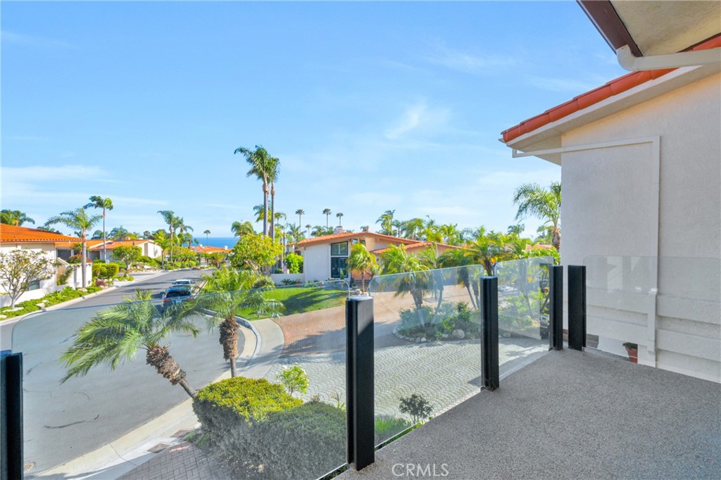 32701 Via Palacio Rancho Palos Verdes, CA 90275 - Photo 34 of 70