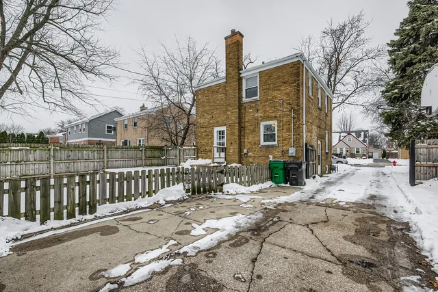 $375,000 | 1433 Bristol Avenue, Westchester, IL 60154