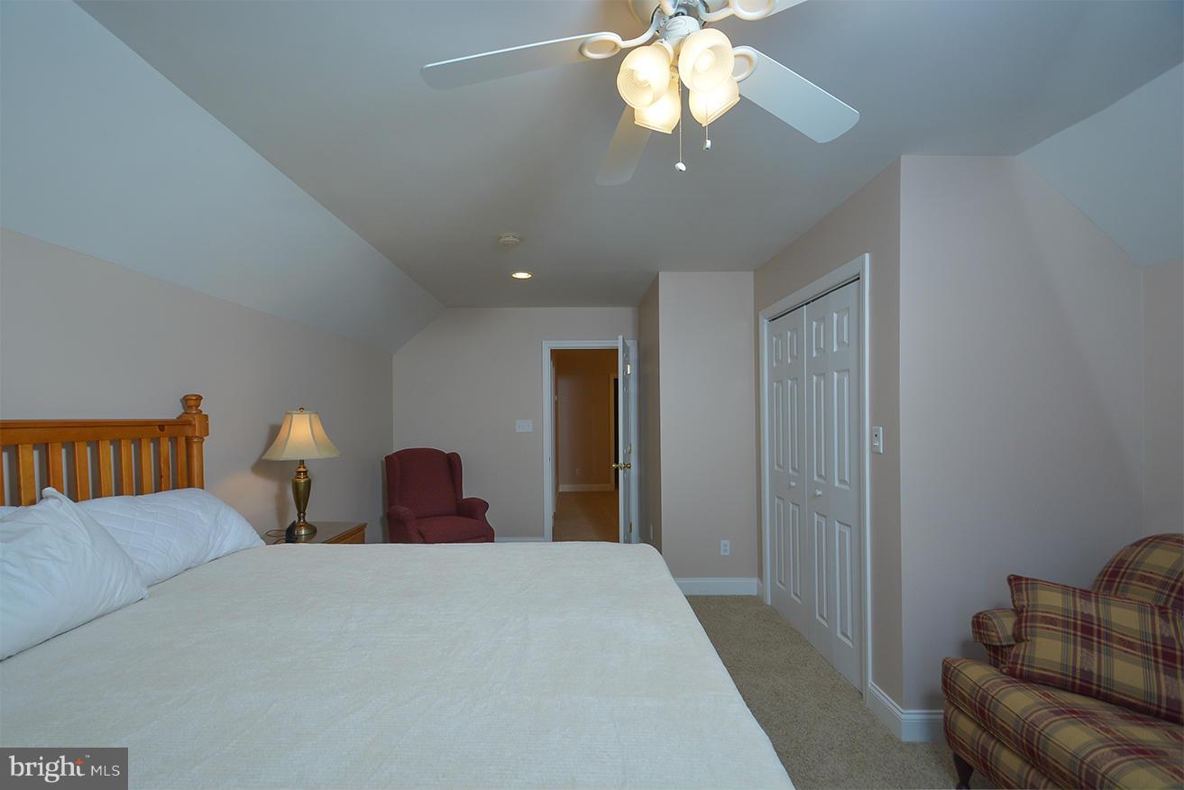 344 Pysell Road McHenry, MD 21541 - Photo 17 of 29 Bedroom