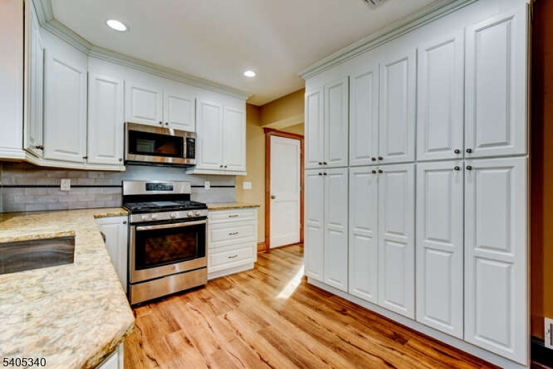 306 Church Street Bound Brook, NJ 08805 - Photo 14 of 32