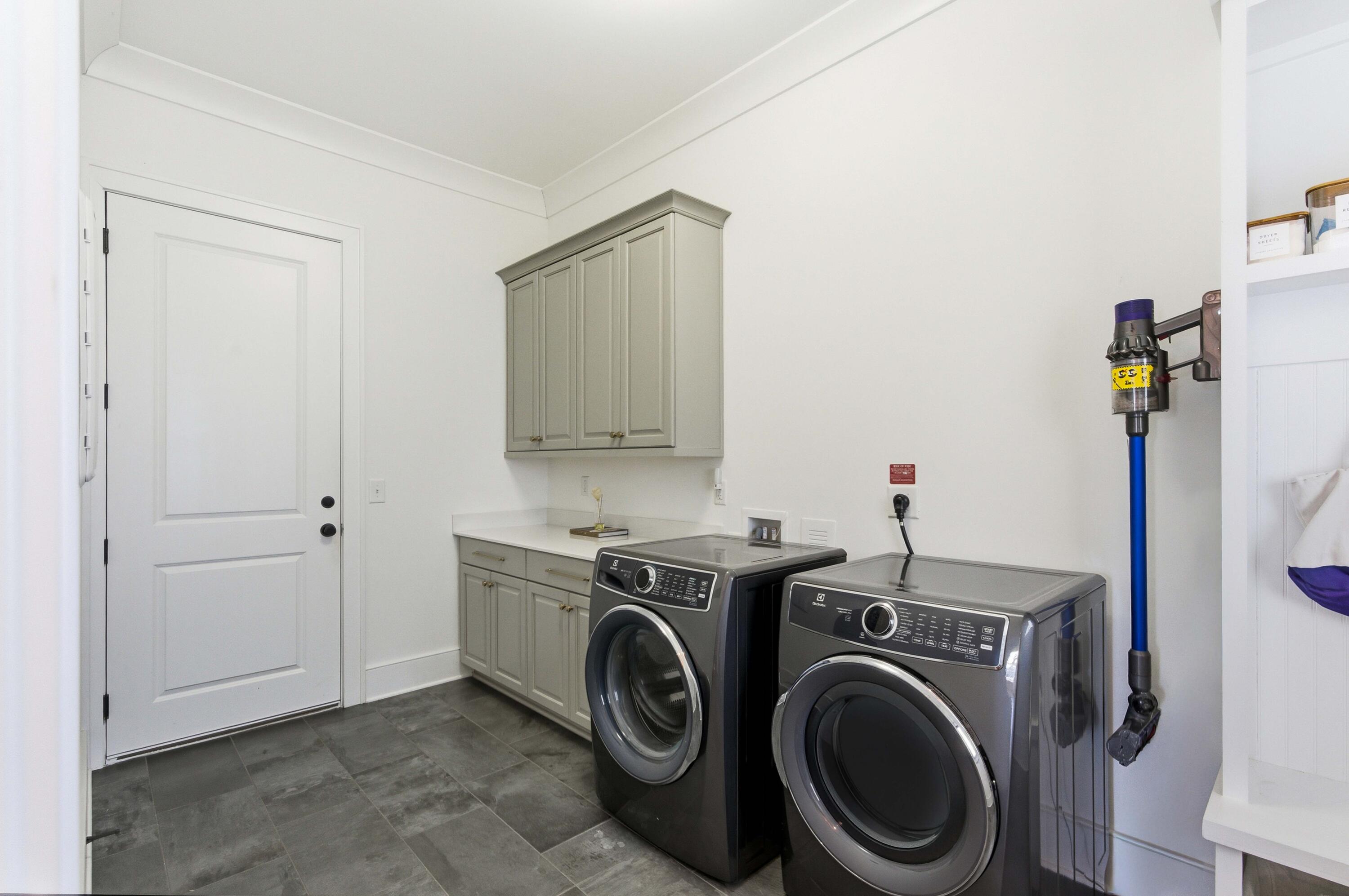 2008 Ironstone Alley Charleston, SC 29407 - Photo 17 of 51 23