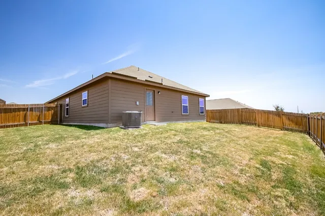 $1,750 | 18713 Quiet Range Drive, Elgin, TX 78621