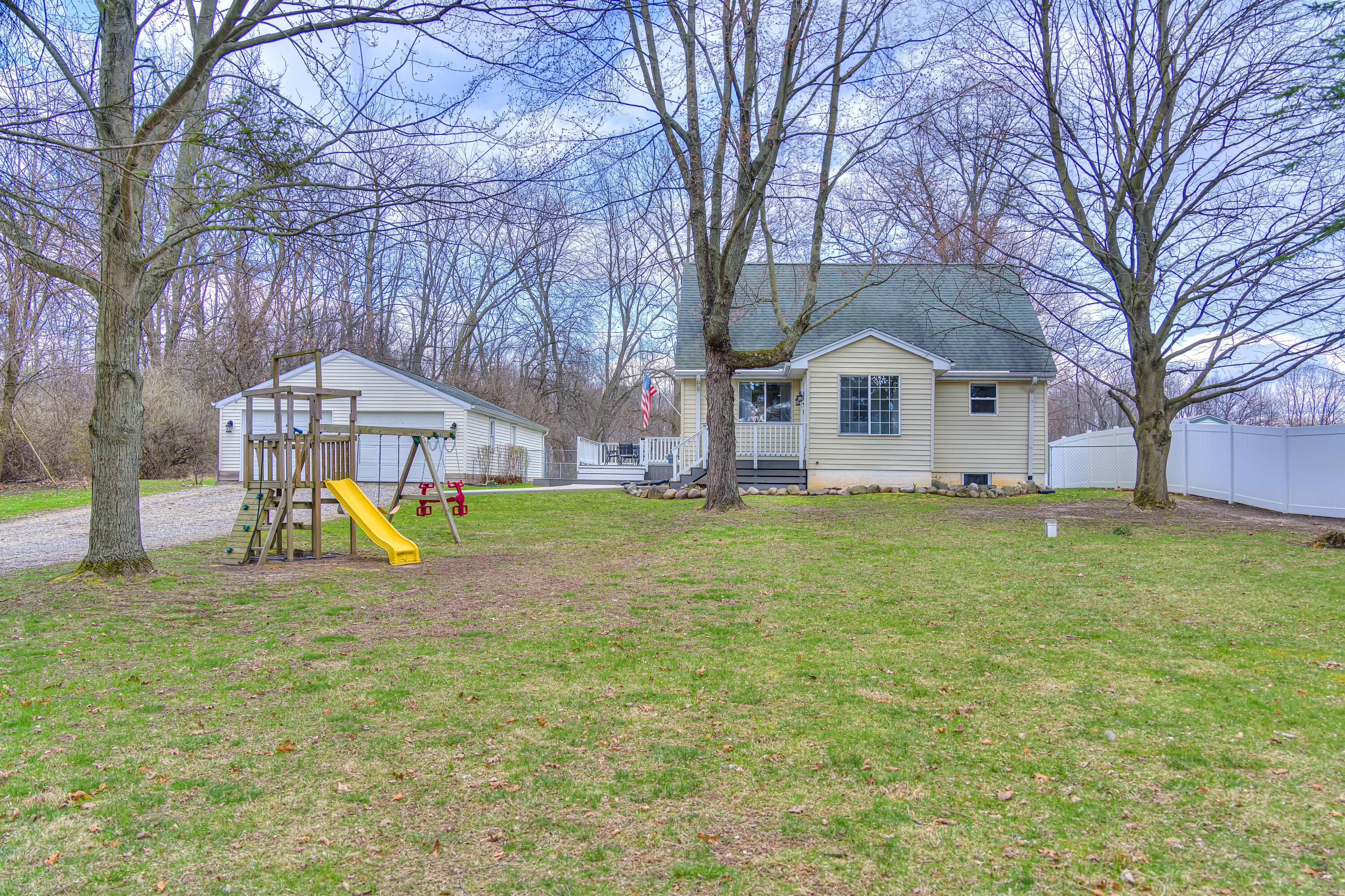 6535 Rives Junction Road Jackson, MI 49201 - Photo 3 of 48 6535 Rives Junction Rd 03