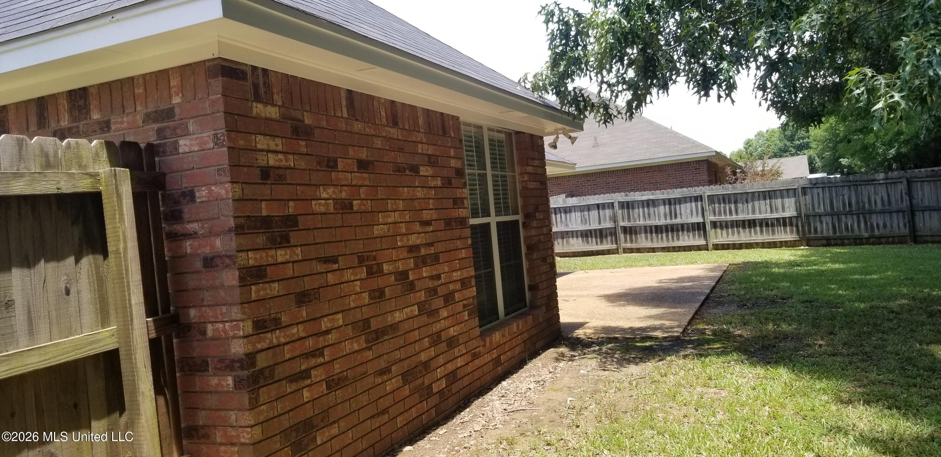 124 Hunters Row Madison, MS 39110 - Photo 10 of 41 20190607_122927