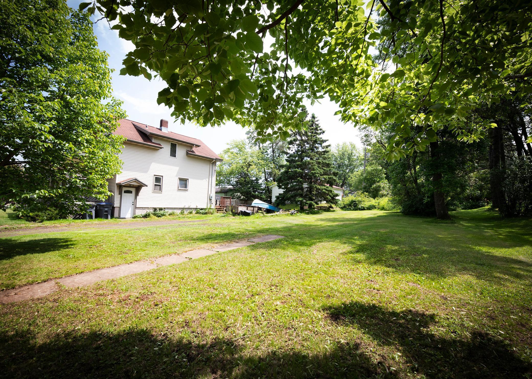 8 2nd Street Proctor, MN 55810 - Photo 15 of 21 Gallery Image 15