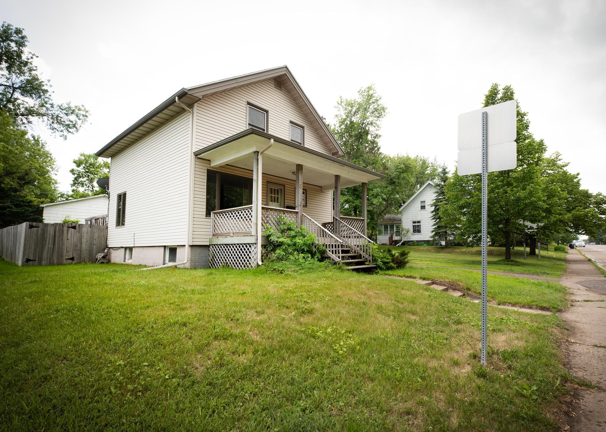 8 2nd Street Proctor, MN 55810 - Photo 20 of 21 Gallery Image 20