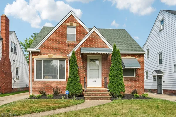$209,900 | 346 East 211th Street, Euclid, OH 44123
