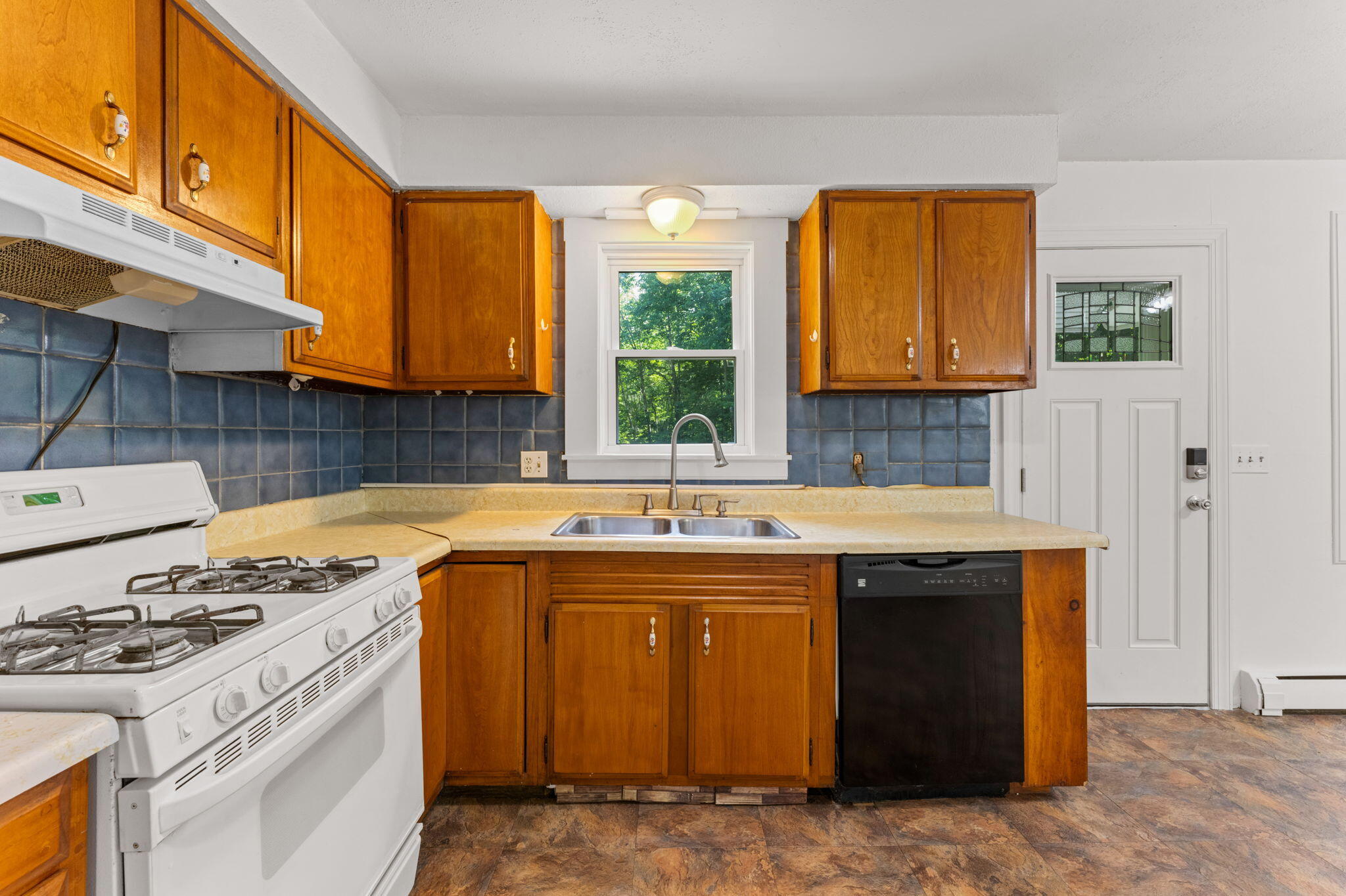 459 Bog Road Hermon, ME 04401 - Photo 21 of 49 25-web-or-mls-DSC06223