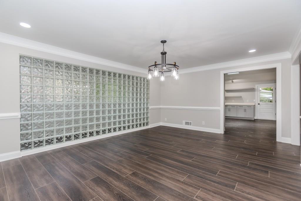247 Old Timber Road Lawrenceville, GA 30046 - Photo 8 of 49