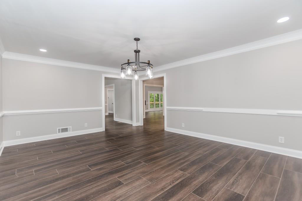 247 Old Timber Road Lawrenceville, GA 30046 - Photo 9 of 49