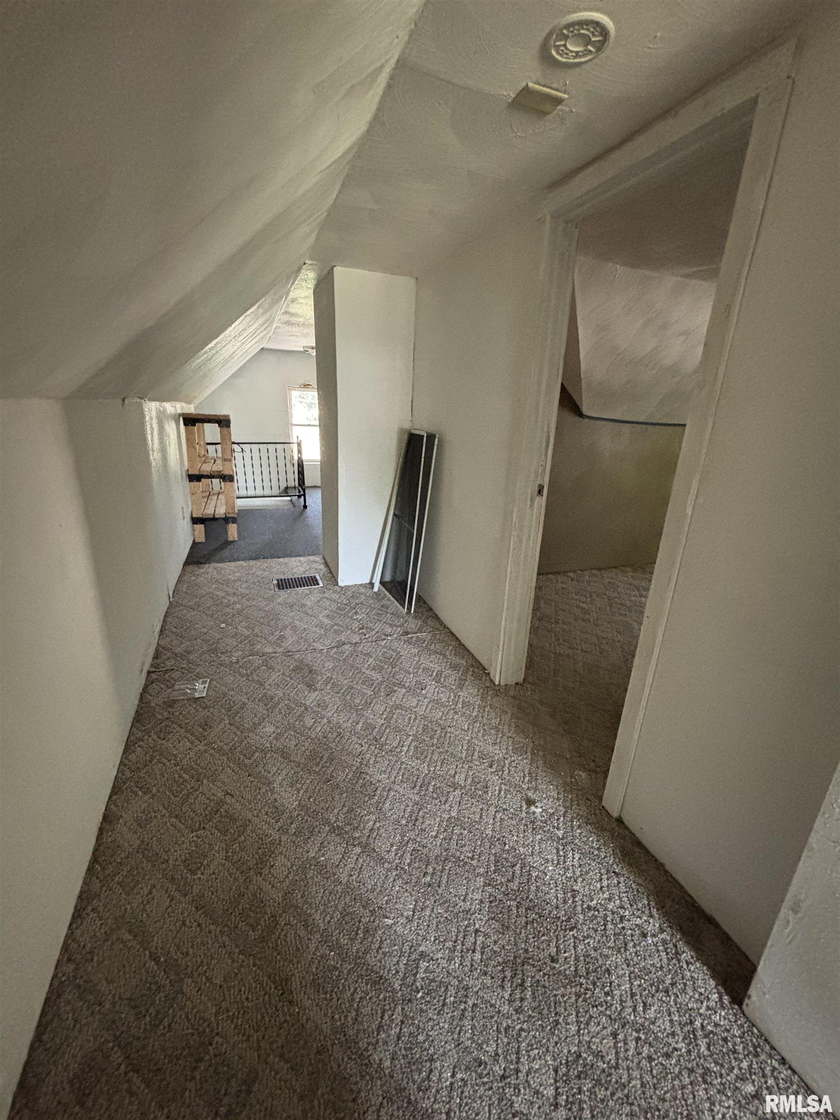 205 2nd Street South Pekin, IL 61564 - Photo 40 of 41