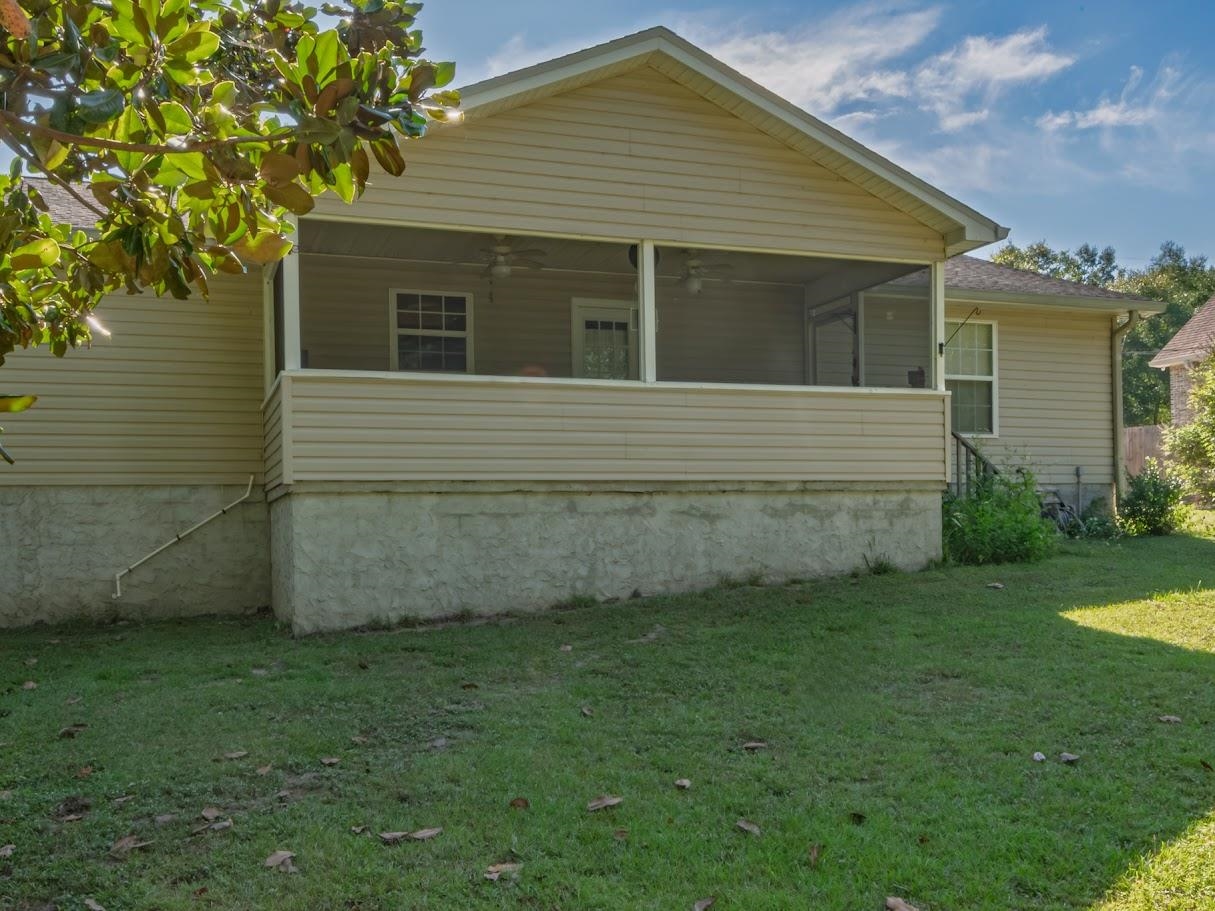 1336 Williams Landing Road Tallahassee, FL 32310 - Photo 4 of 28 Gallery Image 4