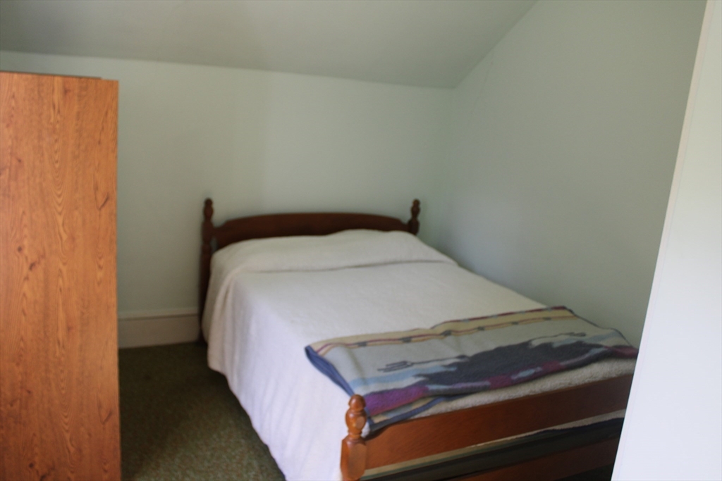 11 West High Street Erving, MA 01344 - Photo 14 of 16 Gallery Image 14